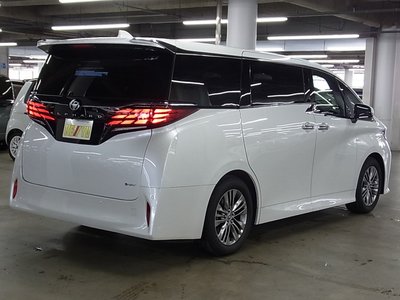 صورة 7 لـ 2024 Toyota ALPHARD