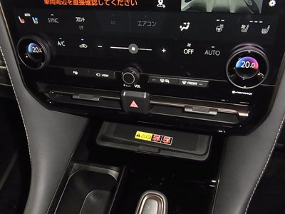 صورة 40 لـ 2024 Toyota ALPHARD