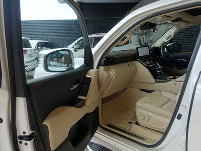 2025 Toyota LAND CRUISER 300 照片 56