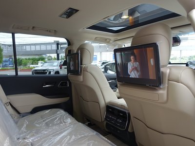 2025 Toyota LAND CRUISER 300 照片 80