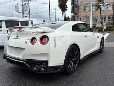 صورة 8 لـ 2018 Nissan GT-R