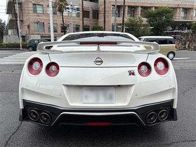صورة 6 لـ 2018 Nissan GT-R