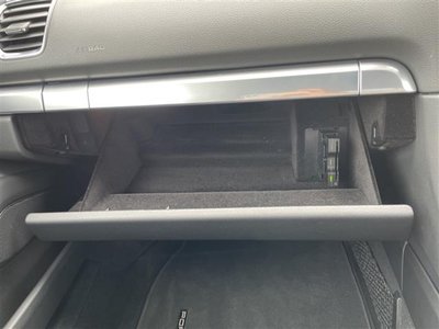 صورة مصغرة 65 لـ 2015 Porsche CAYMAN