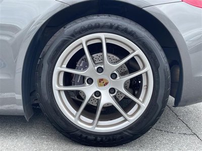 صورة مصغرة 80 لـ 2015 Porsche CAYMAN