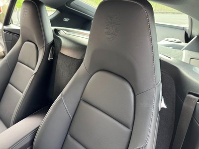 صورة مصغرة 44 لـ 2024 Porsche 718