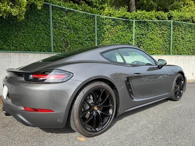 صورة مصغرة 17 لـ 2024 Porsche 718