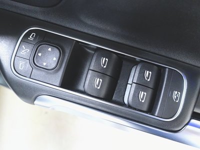 صورة مصغرة 23 لـ 2025 Mercedes-BENZ GLB