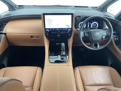 صورة 43 لـ 2025 Toyota VELLFIRE