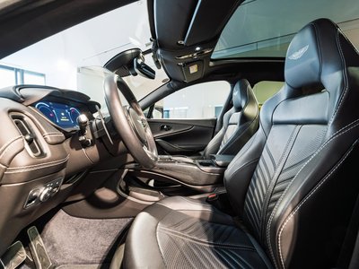 صورة 17 لـ 2023 Aston Martin DBX