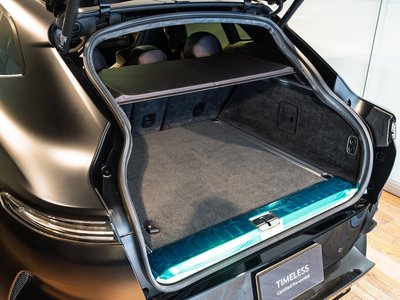صورة 26 لـ 2023 Aston Martin DBX