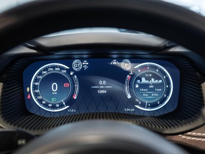صورة 21 لـ 2023 Aston Martin DBX