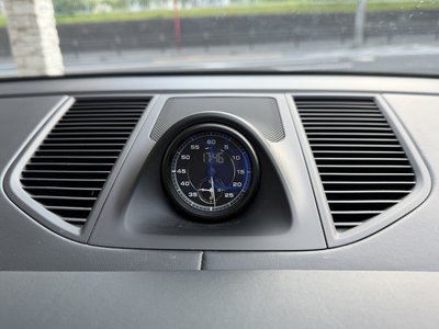 2022 Porsche MACAN — миниатюра 13