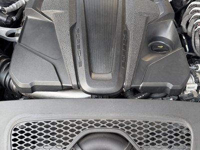 2022 Porsche MACAN — миниатюра 36