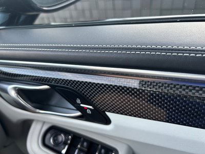 2022 Porsche MACAN — миниатюра 31