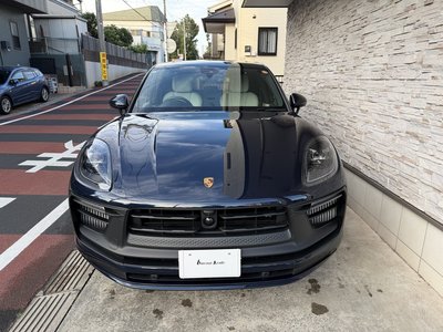 2022 Porsche MACAN — миниатюра 10