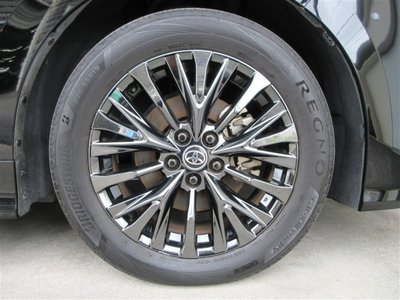 صورة 32 لـ 2023 Toyota VELLFIRE