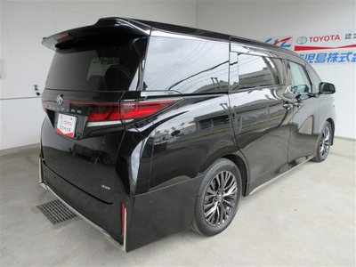 صورة 4 لـ 2023 Toyota VELLFIRE