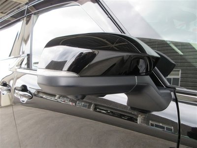 صورة 31 لـ 2023 Toyota VELLFIRE