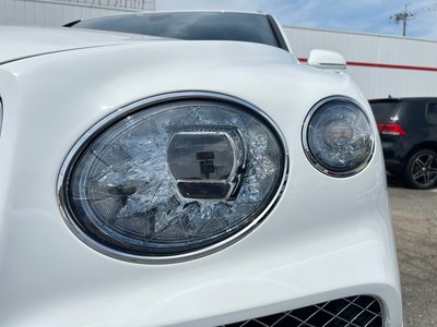 2022 Bentley BENTAYGA 照片 11