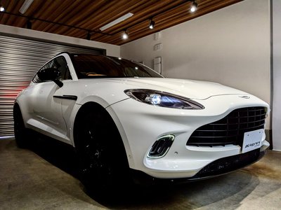 2021 Aston Martin DBX — фото 9