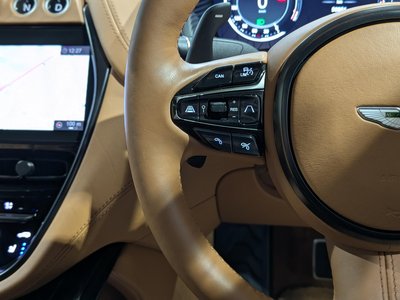 2021 Aston Martin DBX 缩略图 45