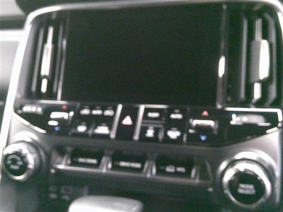 2022 Lexus LX — фото 11