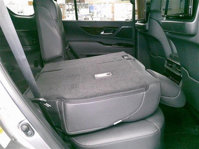 2022 Lexus LX — фото 19
