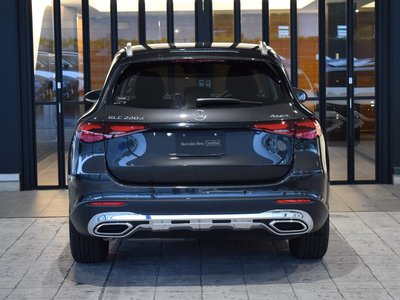 2026 Mercedes-BENZ GLC photo 10