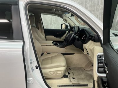 2023 Toyota LAND CRUISER 300 — фото 8
