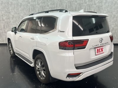 2023 Toyota LAND CRUISER 300 — фото 27