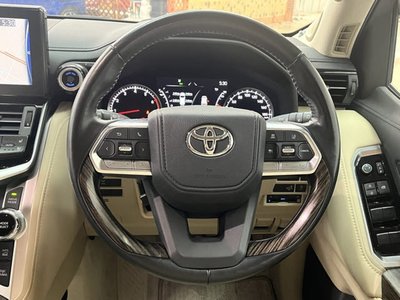 2023 Toyota LAND CRUISER 300 — фото 16