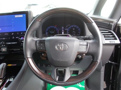 2023 Toyota VELLFIRE photo 13
