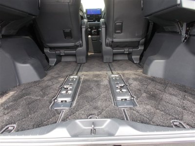 2023 Toyota VELLFIRE photo 21