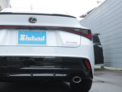 2021 Lexus IS thumbnail 25