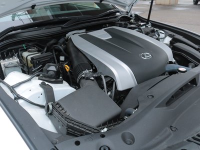 2021 Lexus IS photo 12