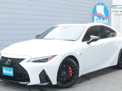 2021 Lexus IS thumbnail 21