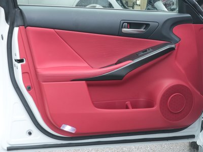 2021 Lexus IS thumbnail 28