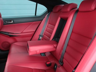 2021 Lexus IS thumbnail 40
