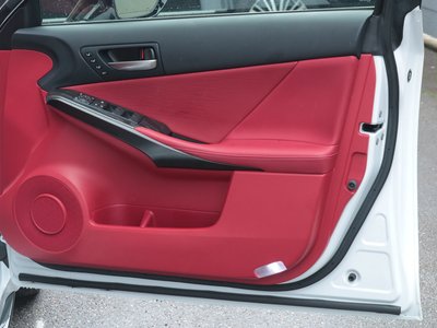 2021 Lexus IS thumbnail 26