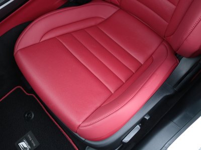 2021 Lexus IS thumbnail 54
