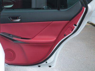 2021 Lexus IS thumbnail 27