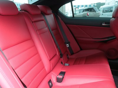 2021 Lexus IS thumbnail 42