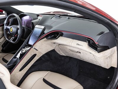 صورة مصغرة 21 لـ 2022 Ferrari ROMA