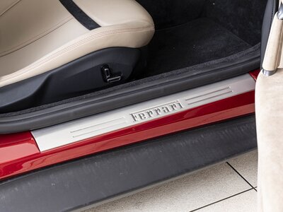 صورة مصغرة 25 لـ 2022 Ferrari ROMA