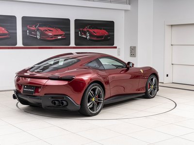 صورة مصغرة 46 لـ 2022 Ferrari ROMA