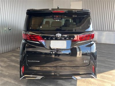 2025 Toyota ALPHARD — фото 28