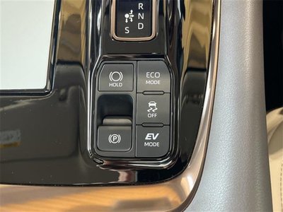 2025 Toyota ALPHARD — фото 23