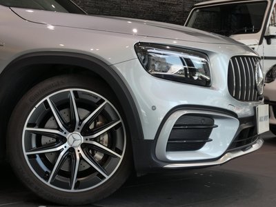 2025 Mercedes-BENZ GLB AMG thumbnail 5