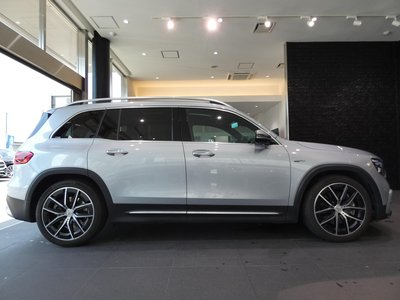 2025 Mercedes-BENZ GLB AMG thumbnail 29