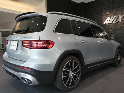 2025 Mercedes-BENZ GLB AMG thumbnail 25